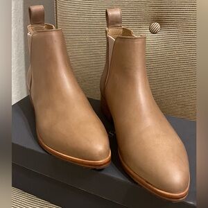 NWT Nisolo Everyday Chelsea Women’s Ankle Boots - Sizes 6 & 9.5